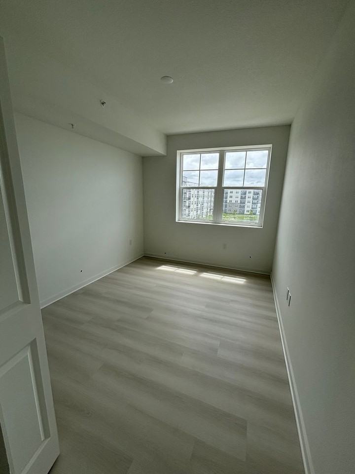 5579 Millenia Park Blvd - Photo 7 of 17