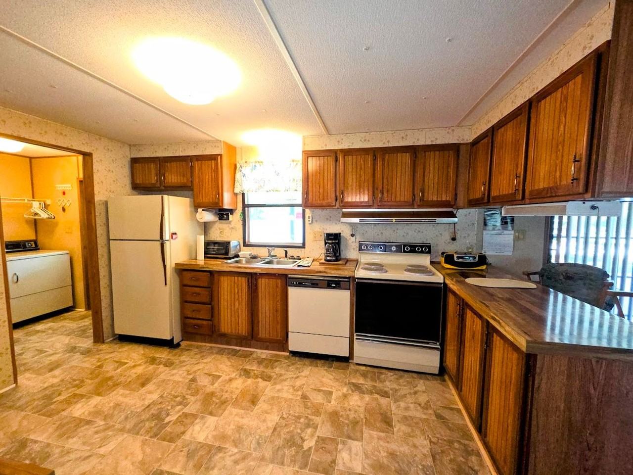 101 Elizabeth City Dr - Photo 4 of 10