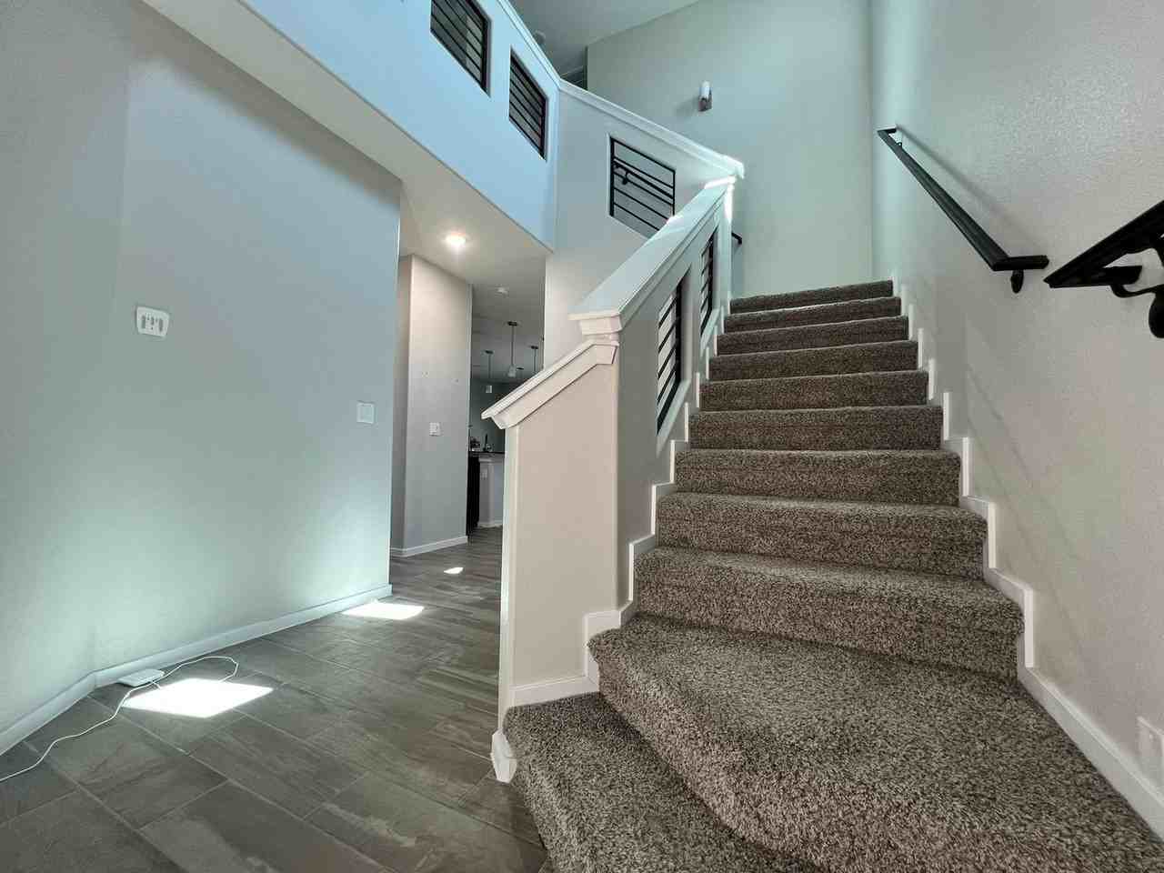 14836 Mike A Mendoza Ave - Photo 2 of 15