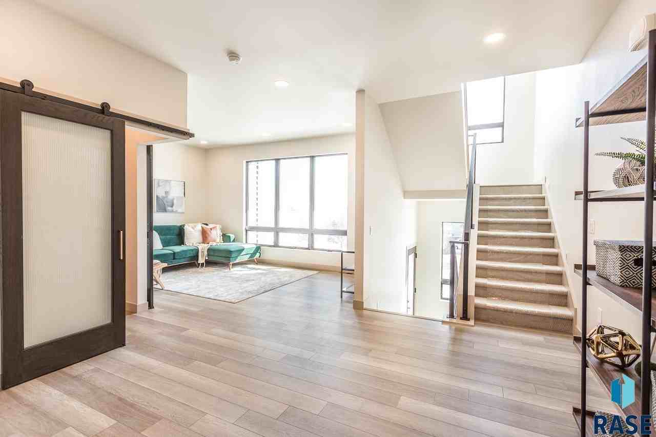 2803 S Terry Ave - Photo 7 of 31