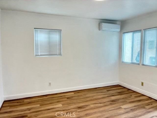 3912 Maple Ave - Photo 5 of 19