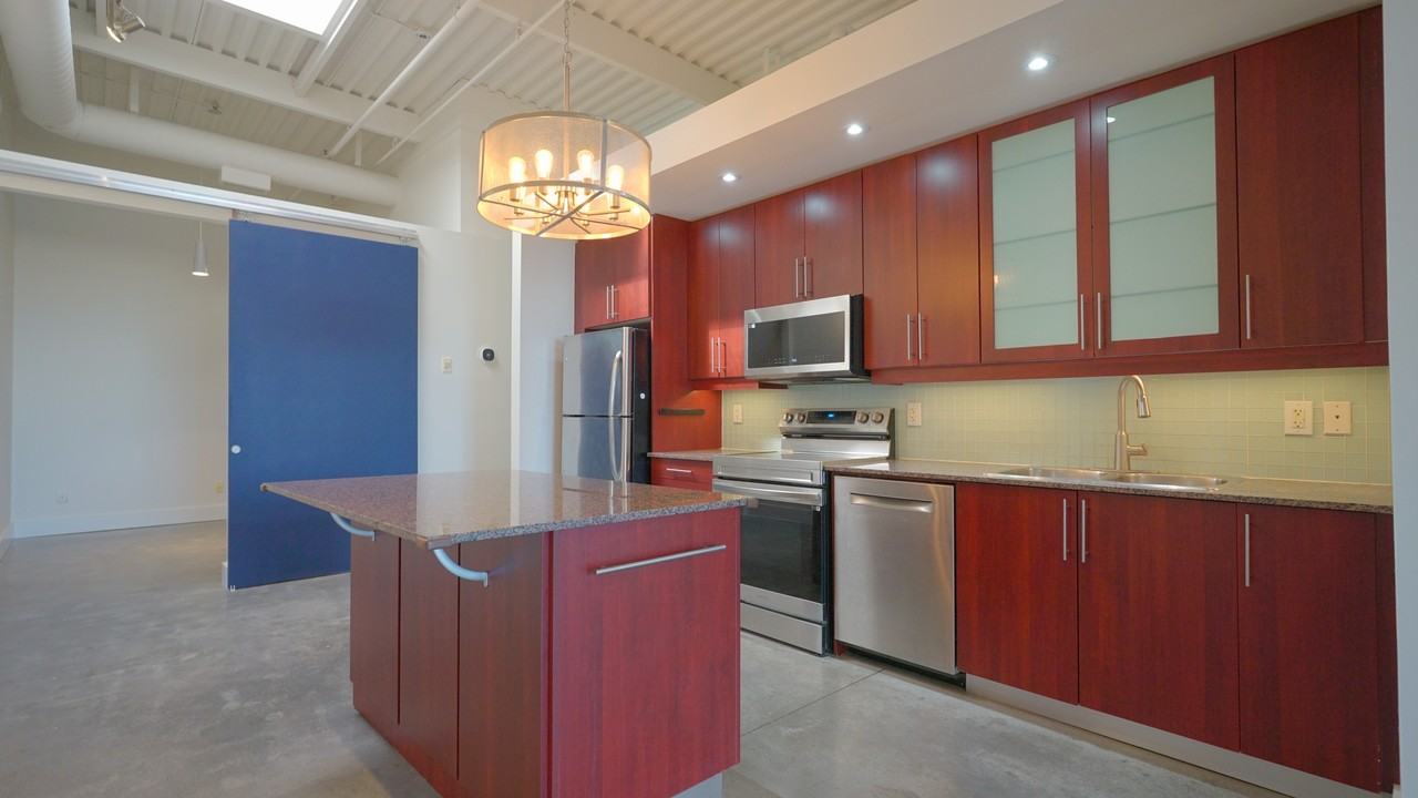 550 - 550 Hopewell Avenue #302 - Photo 5 of 28