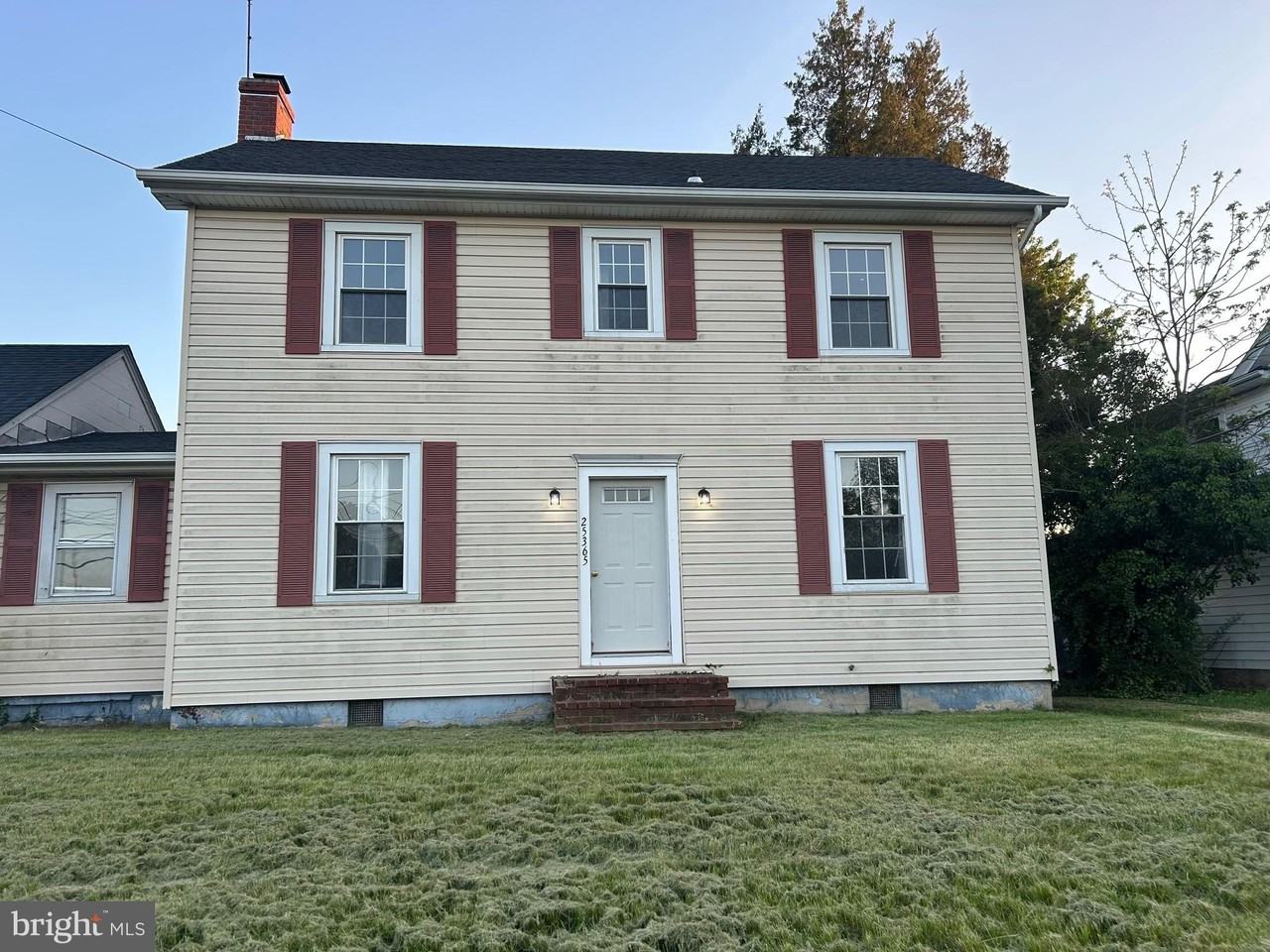 25365 Point Lookout Rd - Photo 2 of 18