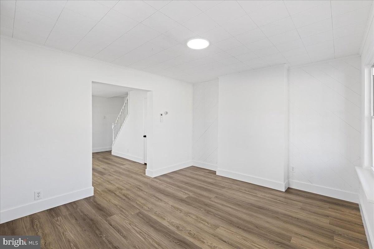 307 S West Ave #A - Photo 4 of 31