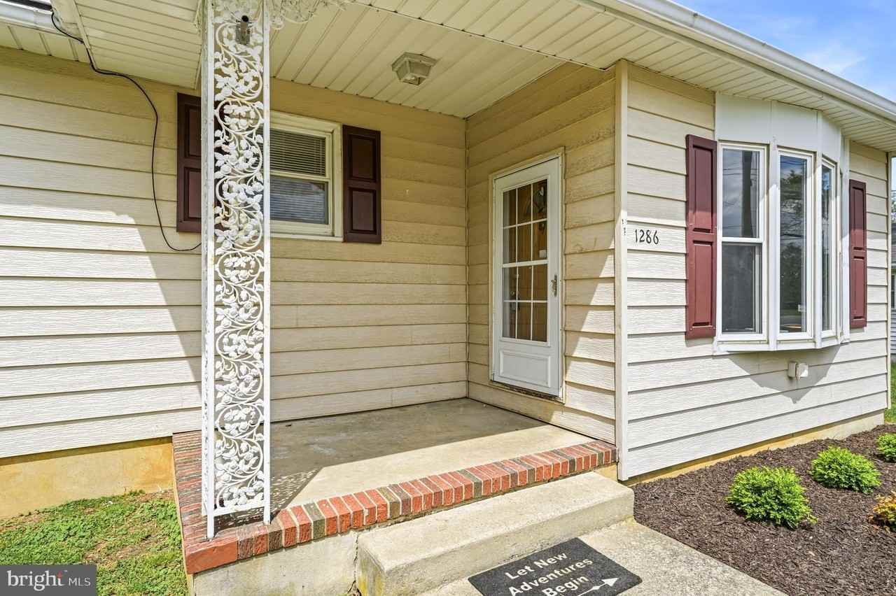 1286 Glassboro Rd - Photo 3 of 41