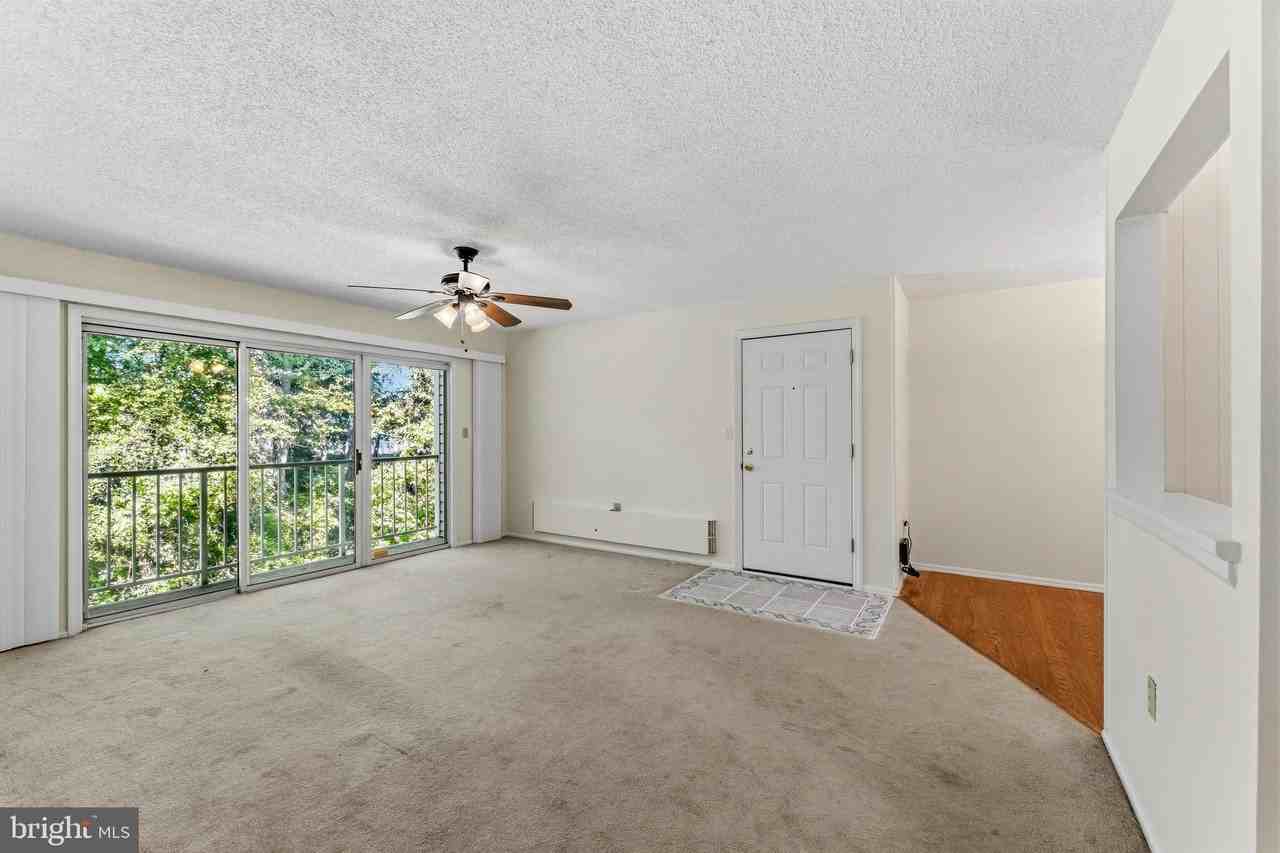 96 Willow Ct - Photo 5 of 19