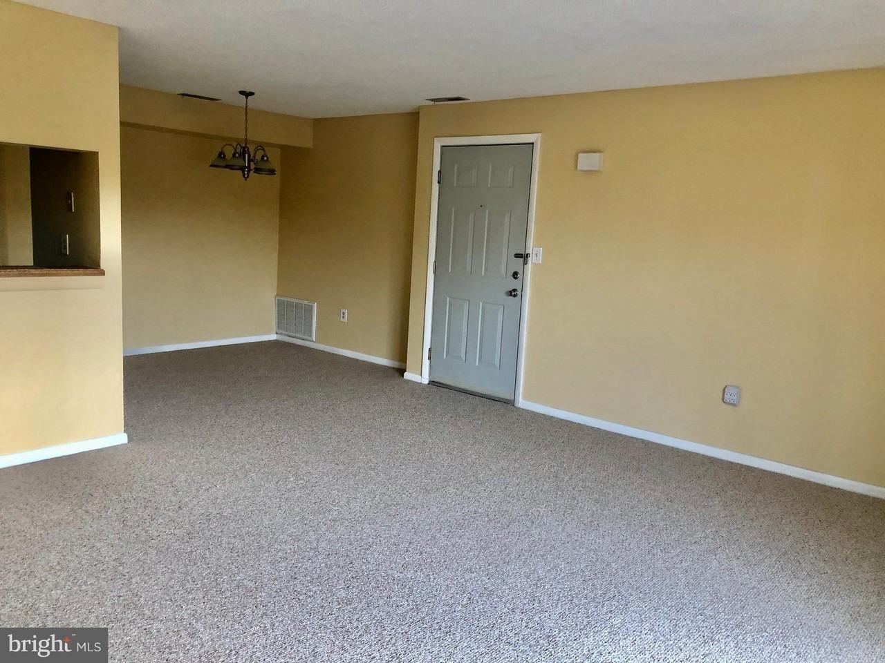 1802 Ravens Crest Dr - Photo 3 of 15