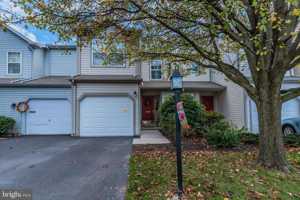 featured image of 3463 Chestnut St