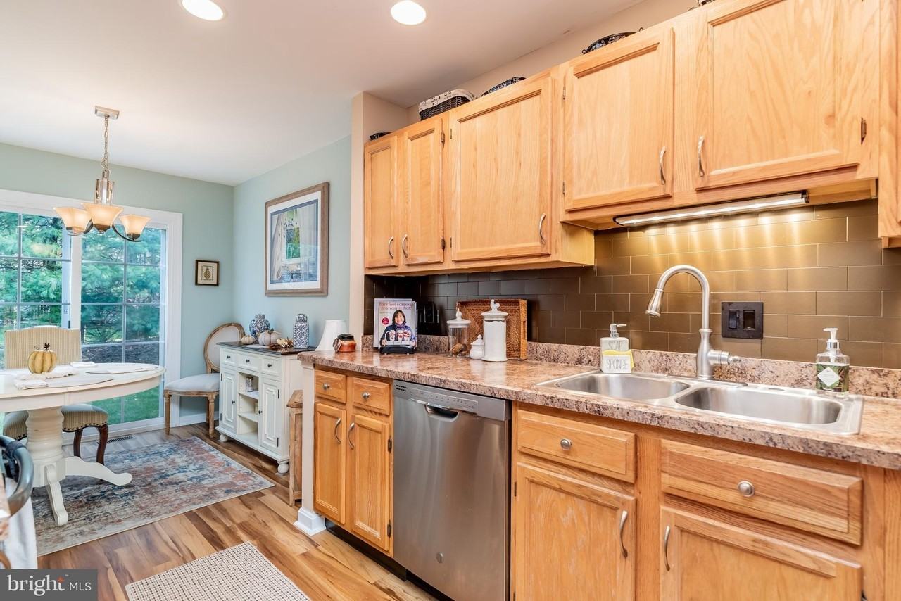 3463 Chestnut St - Photo 7 of 26