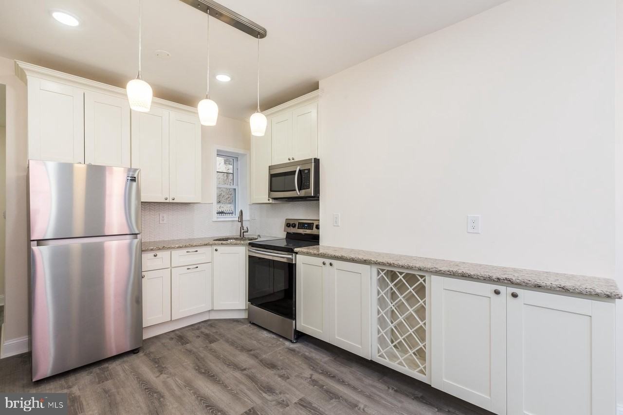 537 N 33rd St #1 - Photo 5 of 17