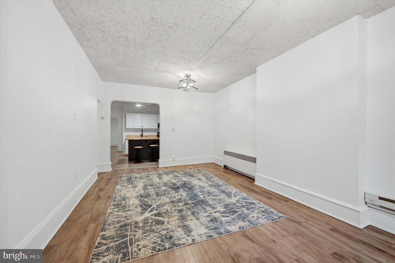 3153 Richmond St #1 - Photo 4 of 16
