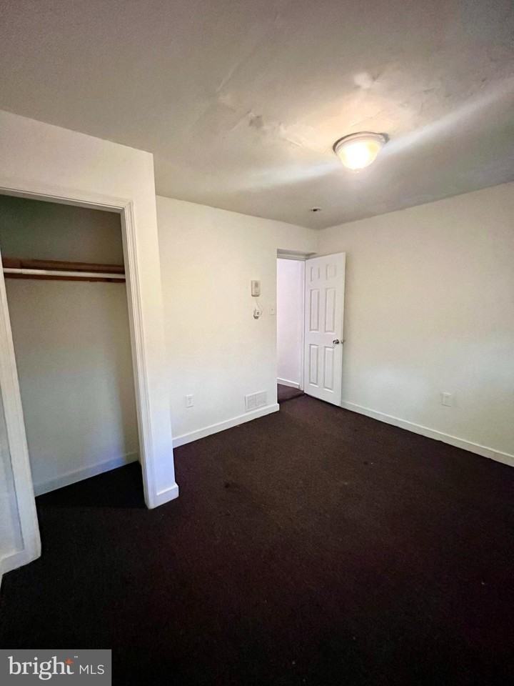 1902 N Darien St - Photo 7 of 13