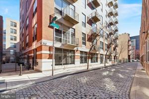 featured image of 113 N Bread St #3A7