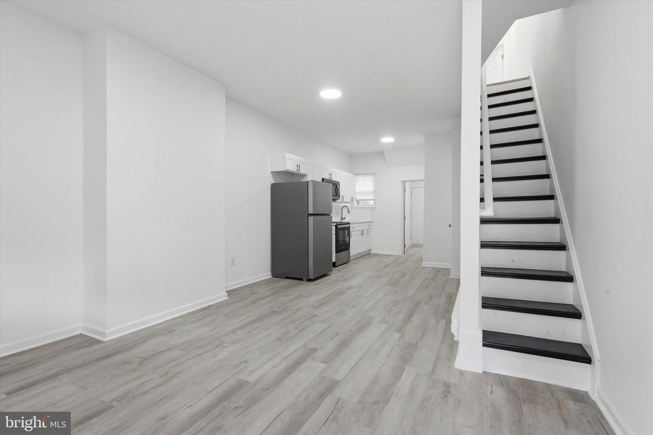 5715 Malcolm St - Photo 2 of 14