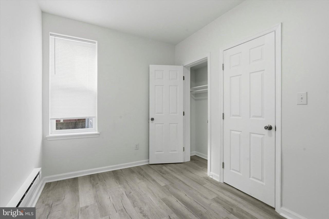 5715 Malcolm St - Photo 7 of 14
