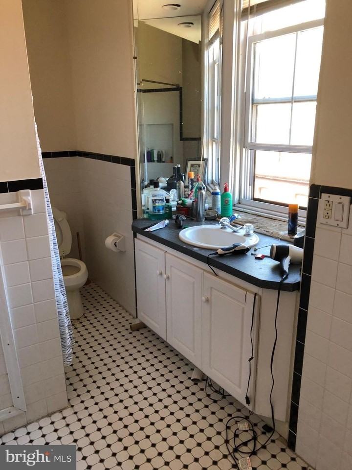 1936 Spruce St #3 - Photo 6 of 11