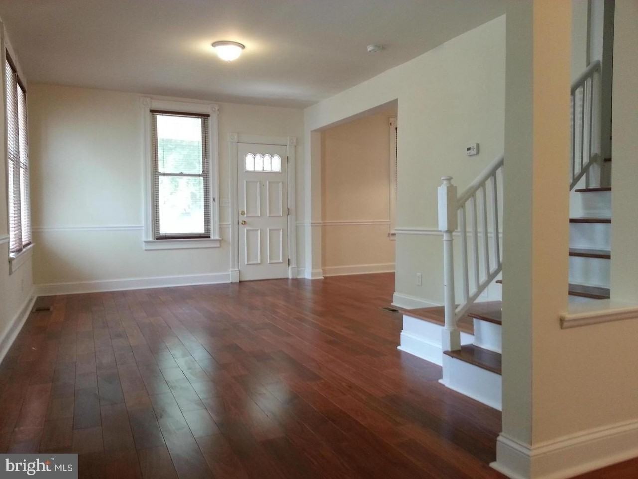 303 S Highland St - Photo 7 of 15