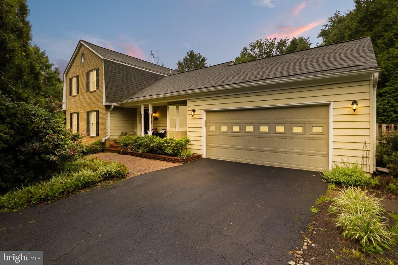3366 Taleen Ct - Photo 2 of 39