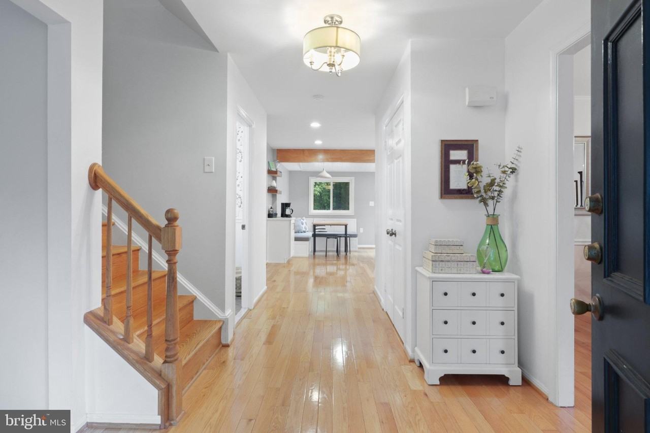 3366 Taleen Ct - Photo 4 of 39