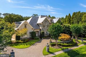featured image of 8305 Fox Haven Dr