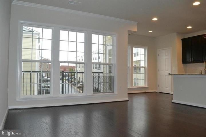 20704 Erskine Ter - Photo 4 of 27