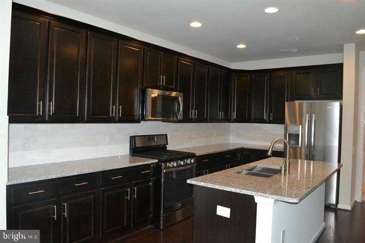 20704 Erskine Ter - Photo 7 of 27
