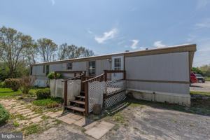 featured image of 90 Fabric Dr