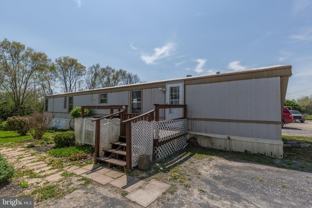 90 Fabric Dr - Photo 1 of 1