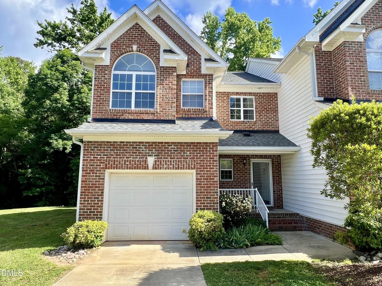 134 Grande Meadow Way - Photo 2 of 29