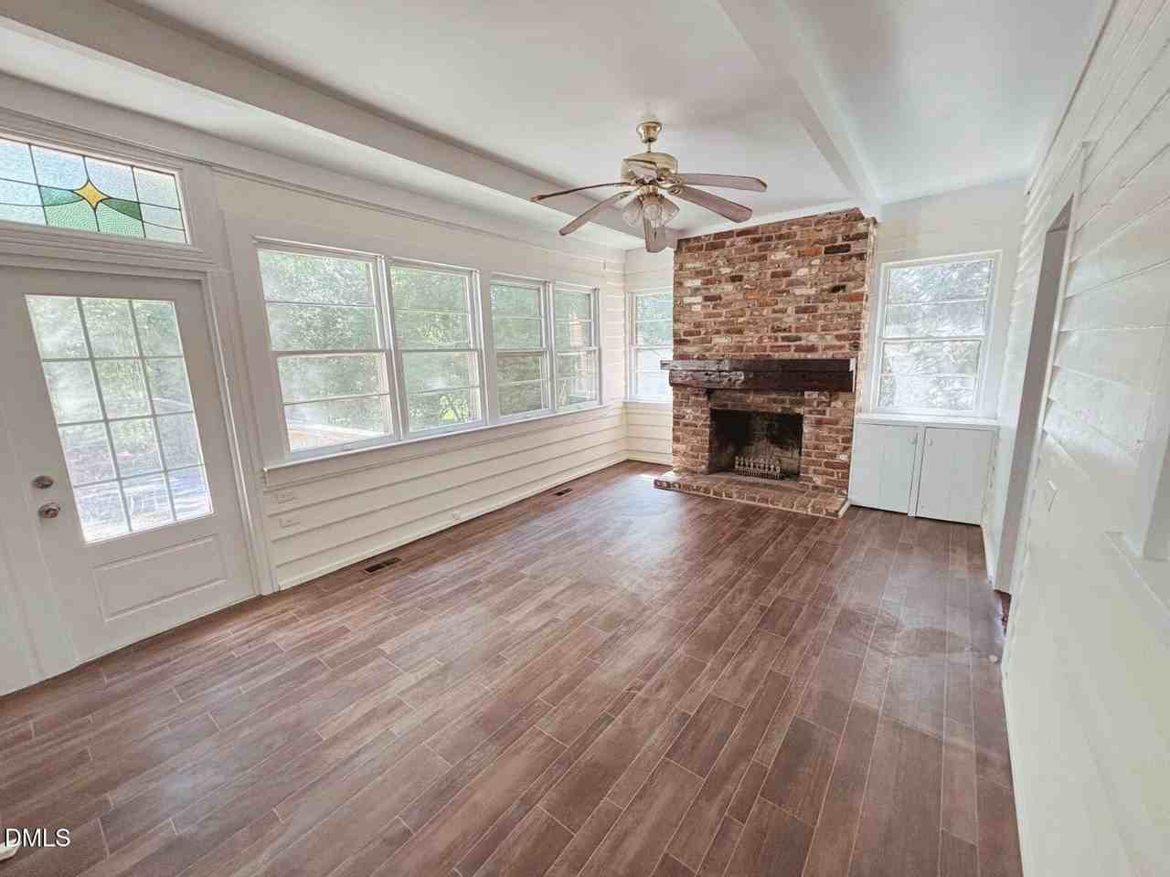 114 Forest Ave - Photo 2 of 31