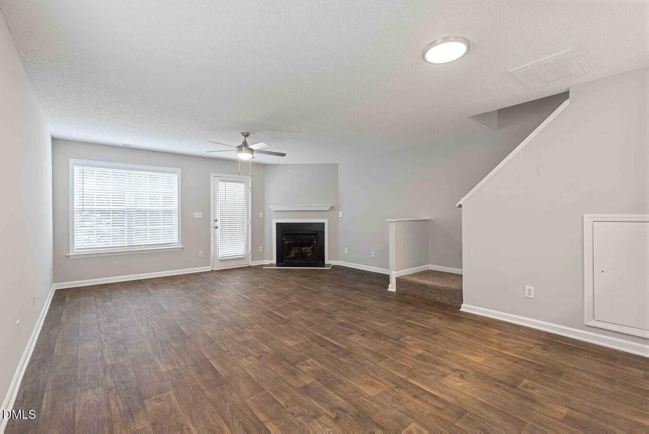 2101 Blackwolf Run Ln - Photo 5 of 30