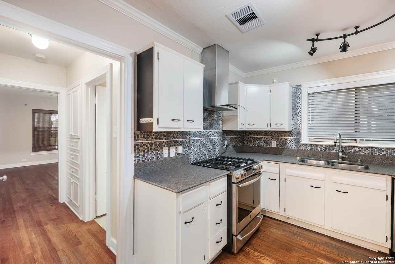 167 E Edgewood Pl - Photo 6 of 17
