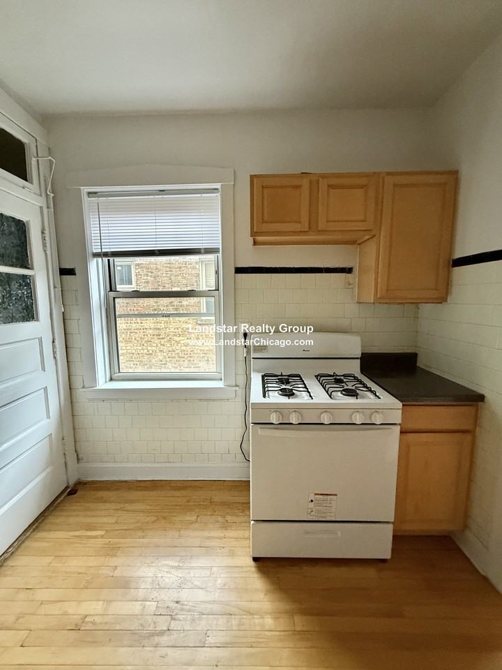5618 N Kimball Ave #2A - Photo 3 of 14