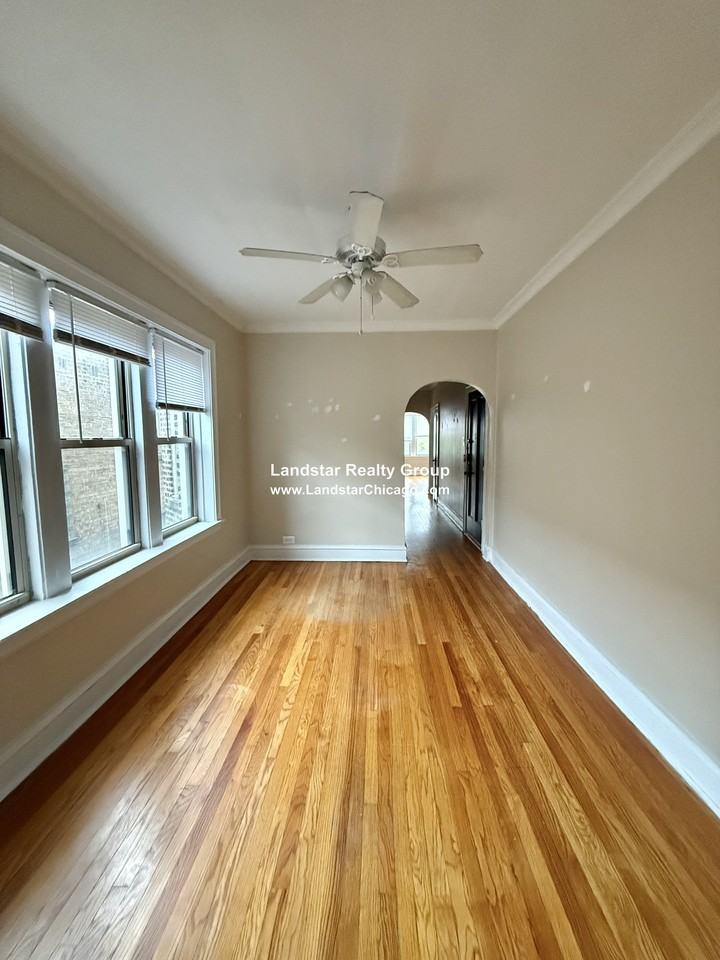 5618 N Kimball Ave #2A - Photo 4 of 14