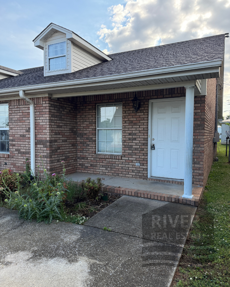 3001 Hamilton Ave #C - Photo 2 of 11