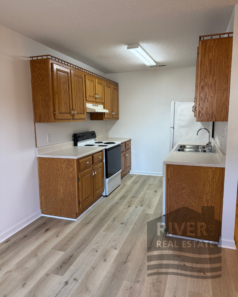 3001 Hamilton Ave #C - Photo 3 of 11