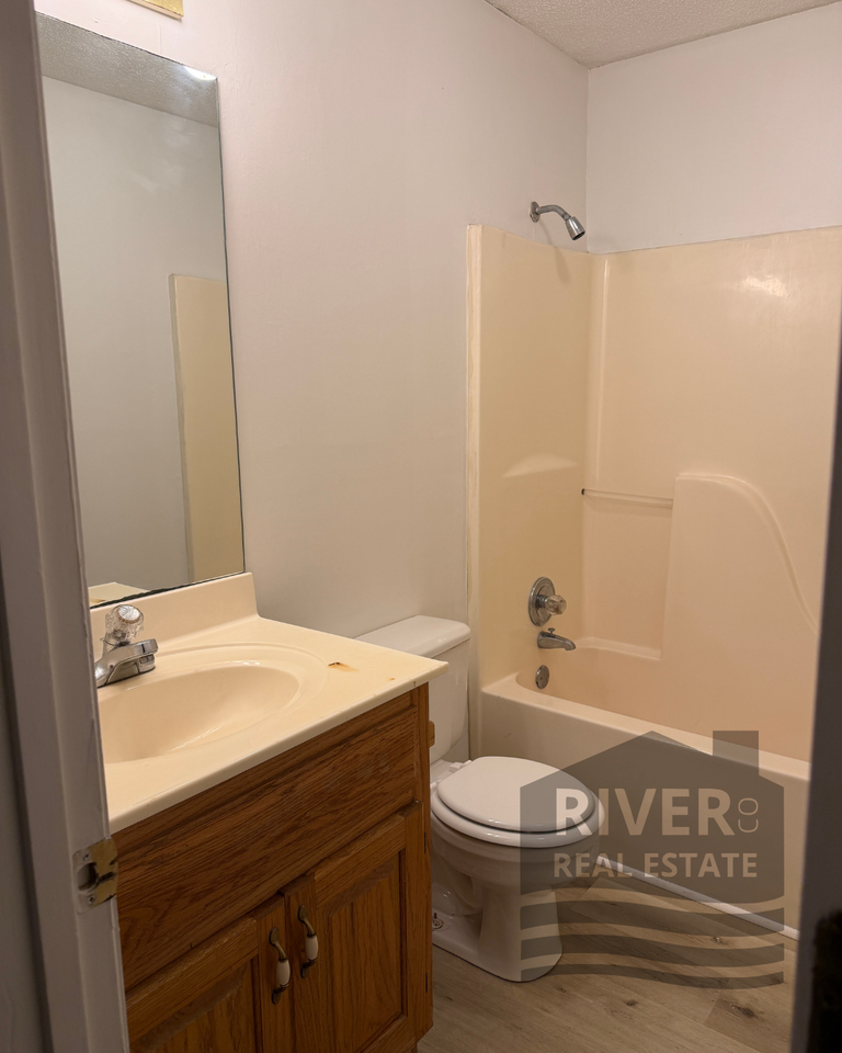 3001 Hamilton Ave #C - Photo 6 of 11