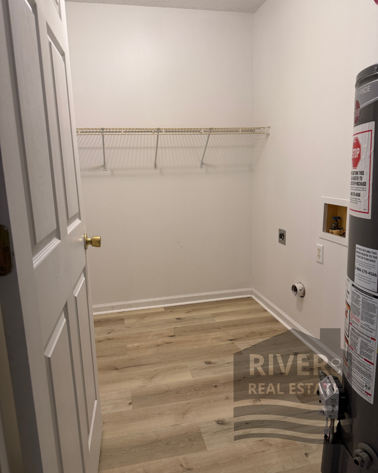 3001 Hamilton Ave #C - Photo 7 of 11