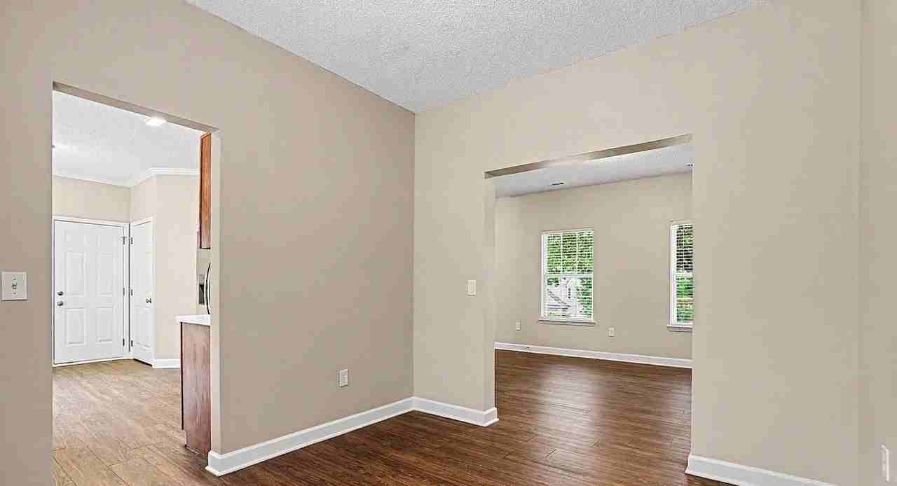 6116 Firethorne Ln - Photo 7 of 14