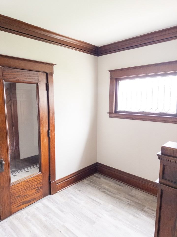 1421 Sherwood Ave #1 - Photo 5 of 40