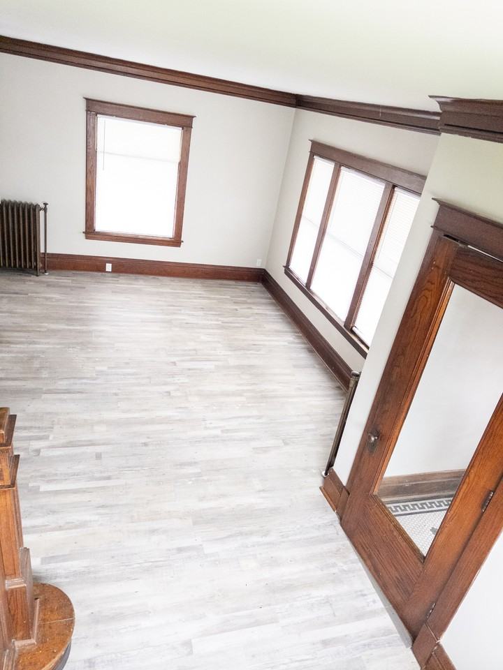 1421 Sherwood Ave #1 - Photo 6 of 40