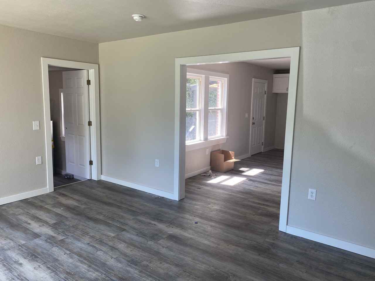 417 E Normal St #1 - Photo 3 of 10