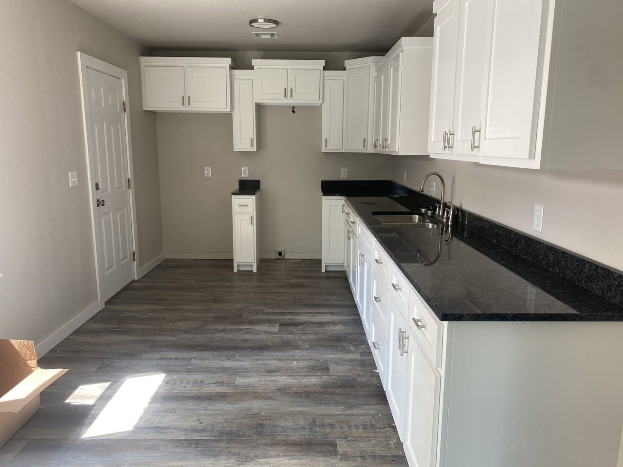 417 E Normal St #1 - Photo 6 of 10