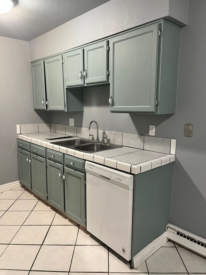 14740 E Kentucky Dr #724 - Photo 4 of 9