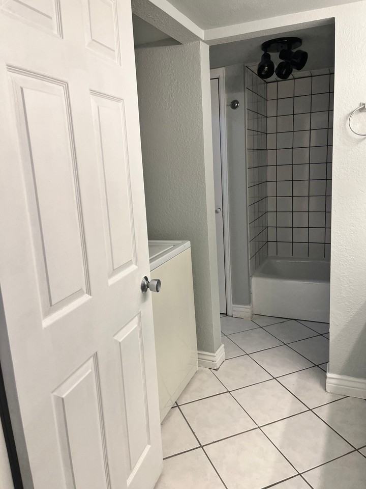 14740 E Kentucky Dr #724 - Photo 7 of 9
