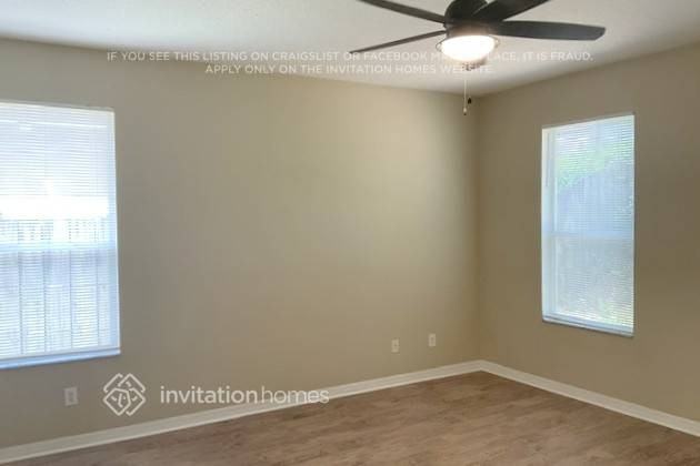 305 Oak Springs Dr - Photo 7 of 14