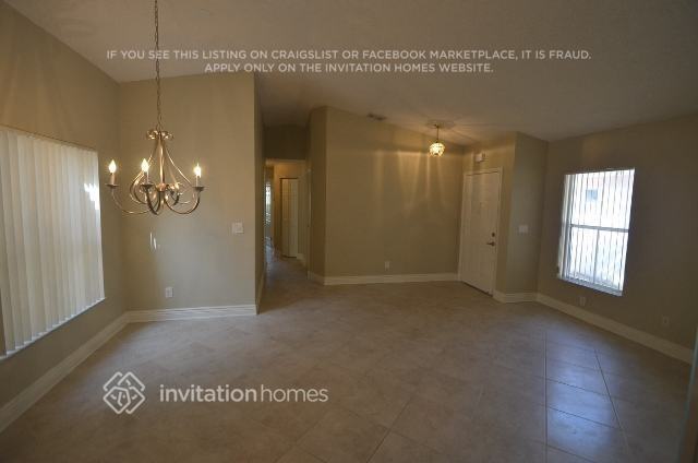 2051 Nw 188th Ave - Photo 3 of 16