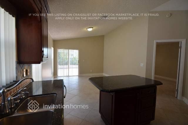 2051 Nw 188th Ave - Photo 6 of 16