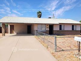 featured image of 700 E Quail Ave