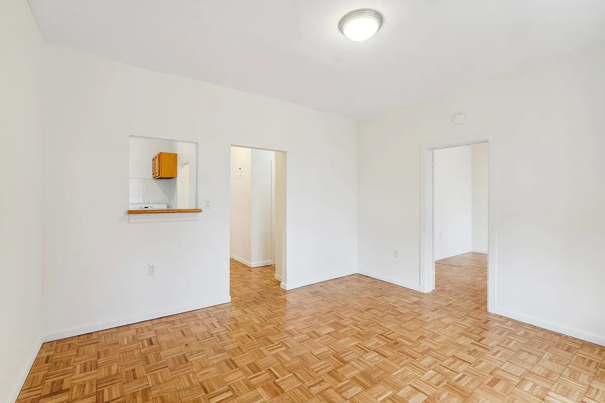 Broadway & W 151st St #6G - Photo 2 of 8